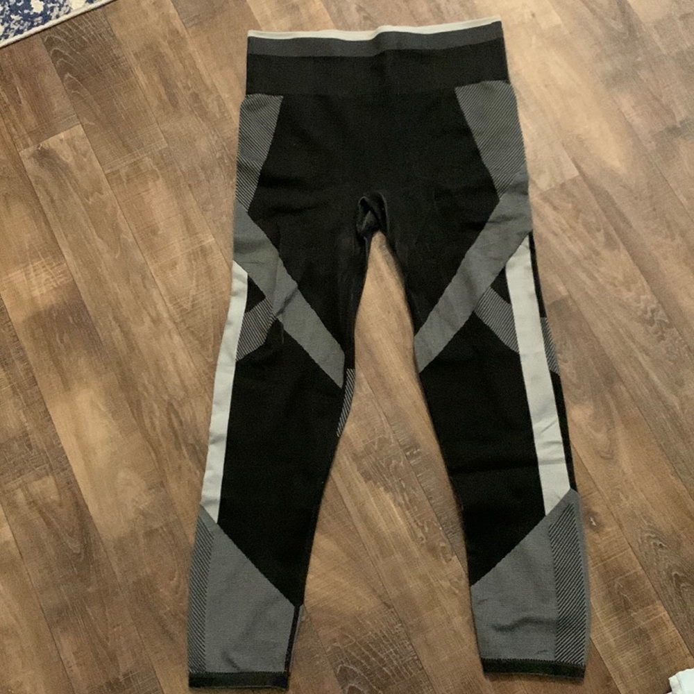 Victoria’s Secret PINK Leggings